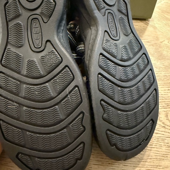 KEEN Men\'s Drift Creek H2 Closed Toe Water Sandals Black/Black Sz 14 NEW IN BOX main image 4